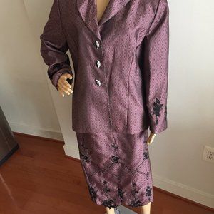 One-of-a-Kind!  Women's 2-Piece Suit